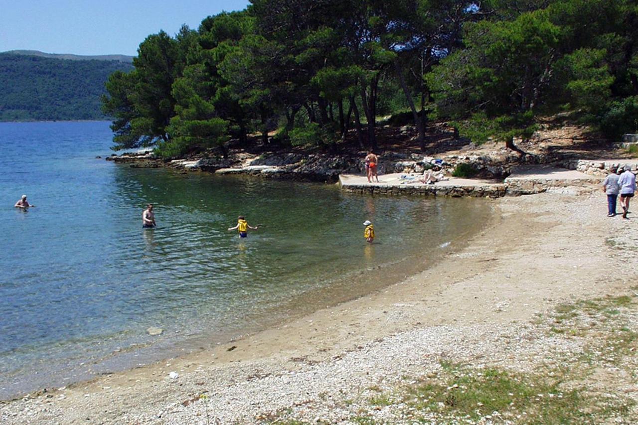 Apartments By The Sea Stari Grad, Hvar - 16392 Стари Град Экстерьер фото
